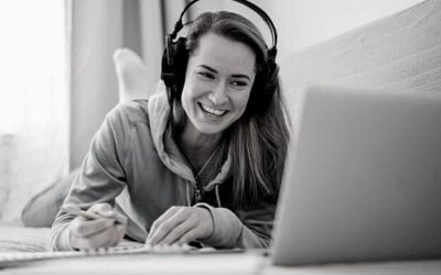 ANIMATE A TENER TU PROPIO PROGRAMA DE RADIO